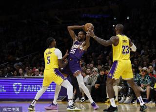 他的存在不 他的存在不